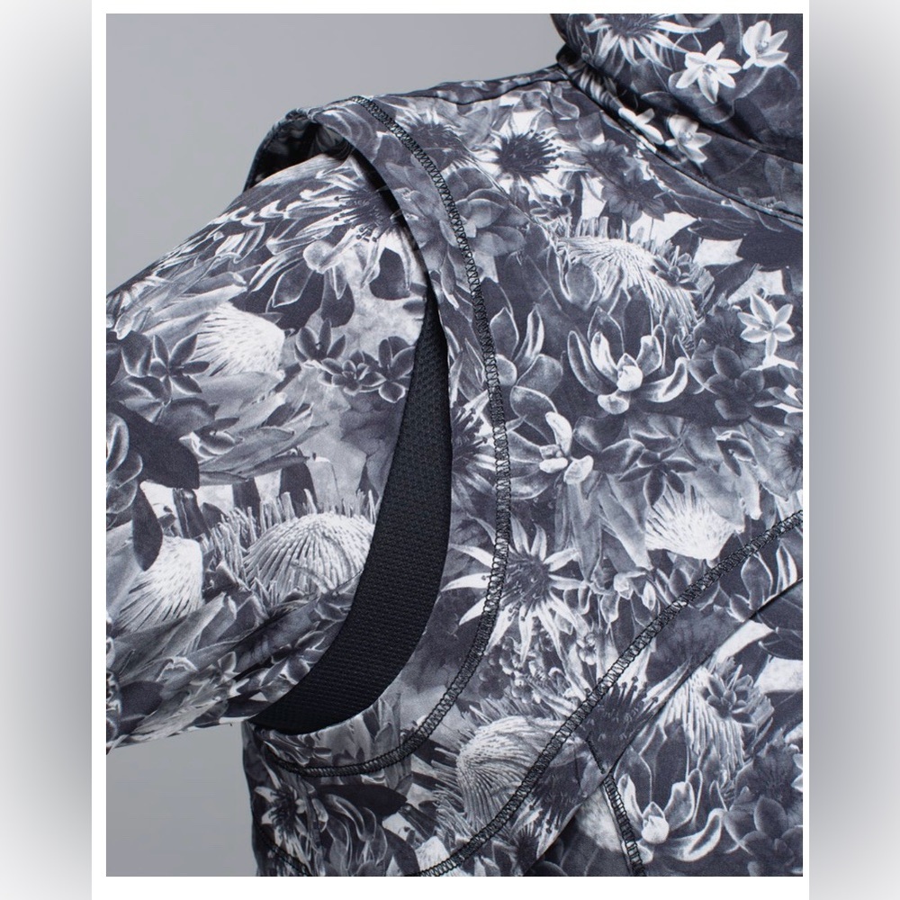 Lululemon Bring Back The Track Jacket Flowabunga Black Angel Wing W4D99S floral - Picture 13 of 15